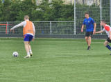 Laatste training S.K.N.W.K. JO19-1 van donderdag 30 mei 2024 (31/136)